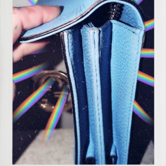 Authentic Gucci BLUE CALFSKIN LEATHER HANDBAG - Picture 6 of 13